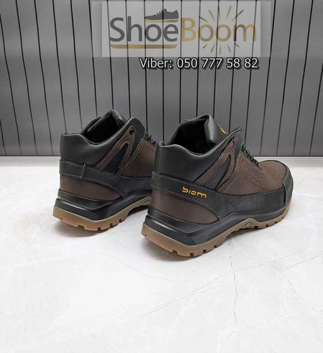 Зимові шкіряні чоловічі кросівки на хутрі.40-45р