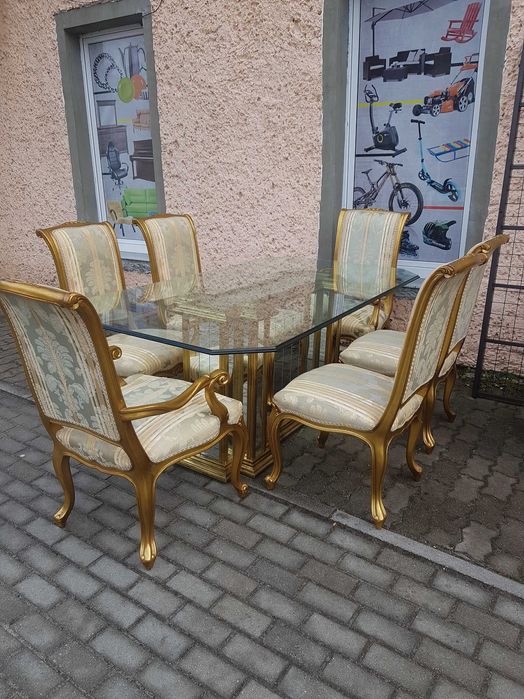 Stylowy barokowy zestaw stół z 6 krzesłami .