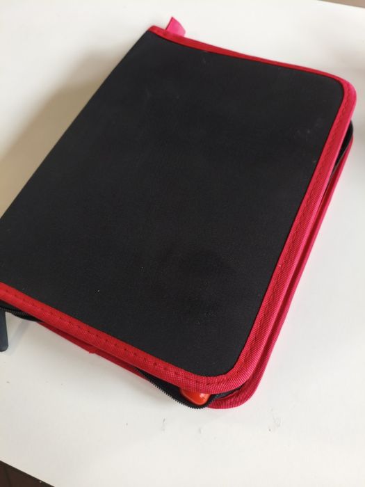 Ściągacze do tapicerki - demontażu