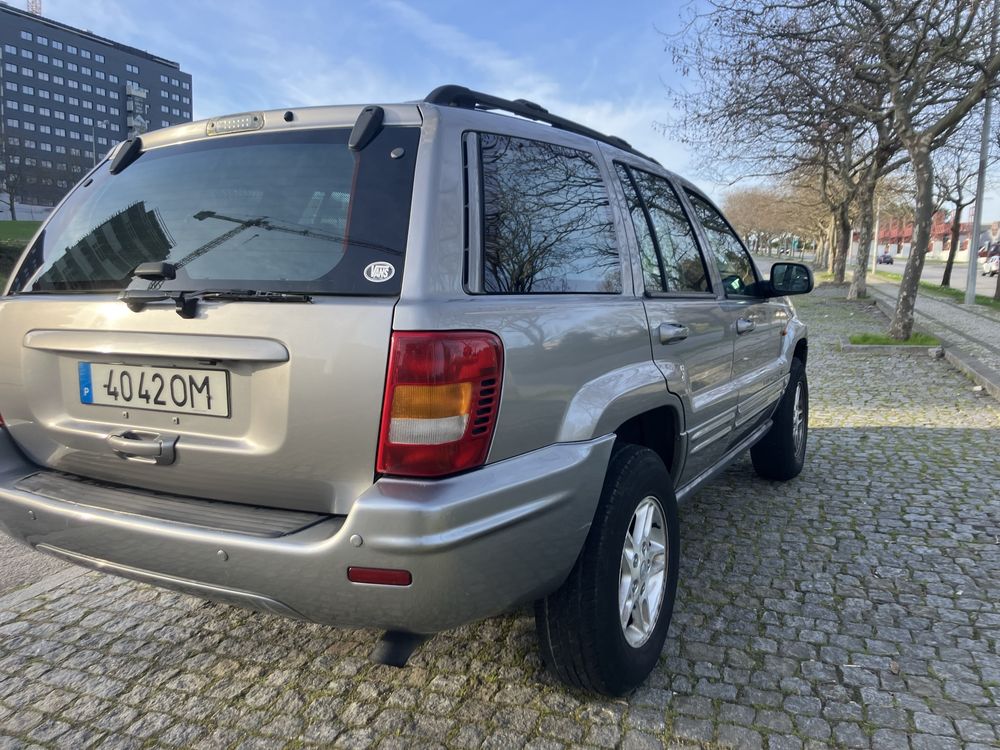 Jeep Grand Cherokee Limited Edition