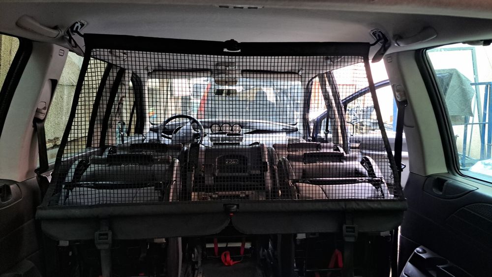 Siatka bagażnika Citroën C8 Peugeot 807 Phedra Ulysse.