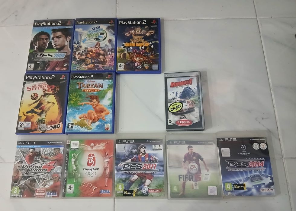 Capas de jogos só Capas jogos playstation 2 e 3 e PSP