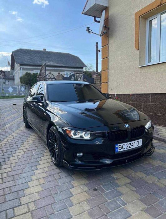 BMW F30 328i  2.0л