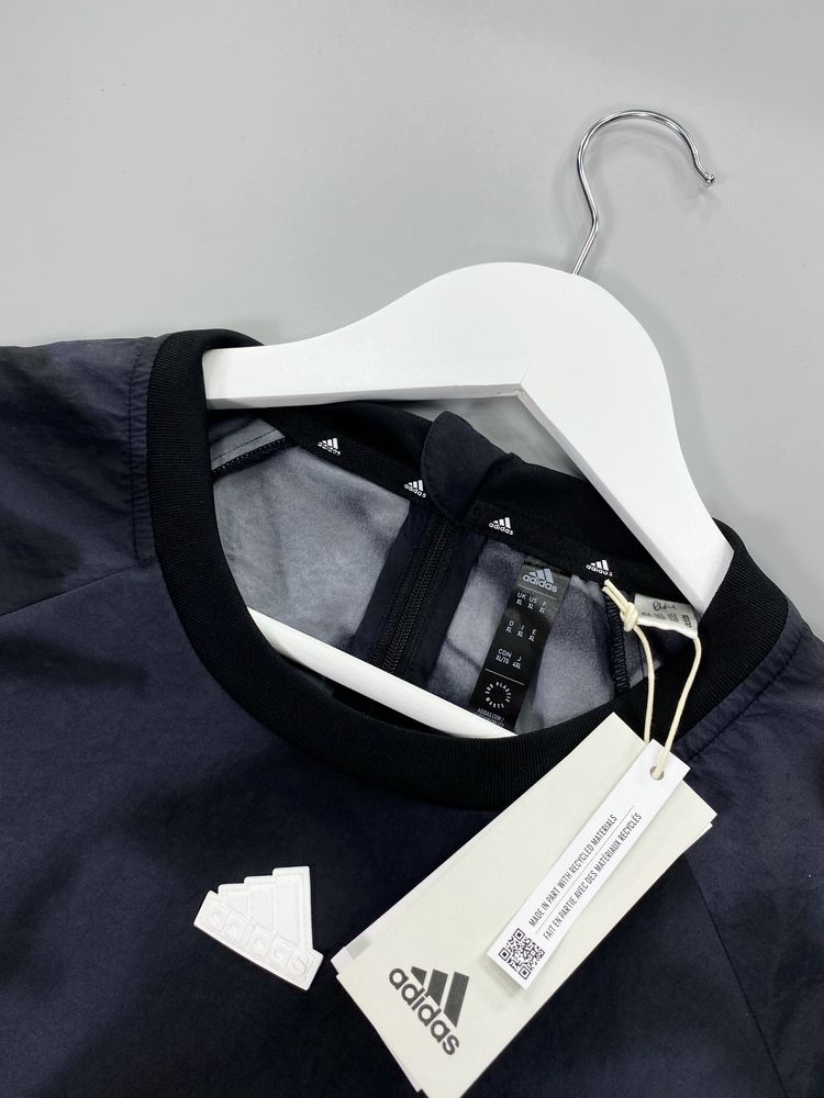 Нейлоновый свитшот Adidas на лампасах nsw swoosh tech світшот