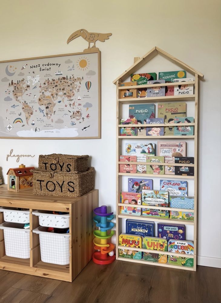 Drewniana biblioteczka domek / półka na książki