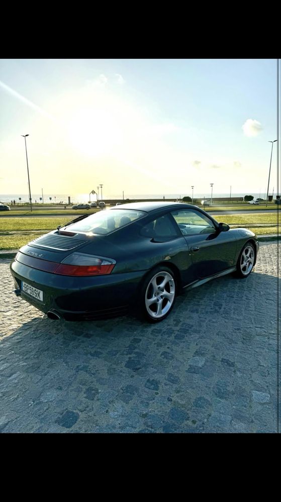 Porsche 996 carrera 4S