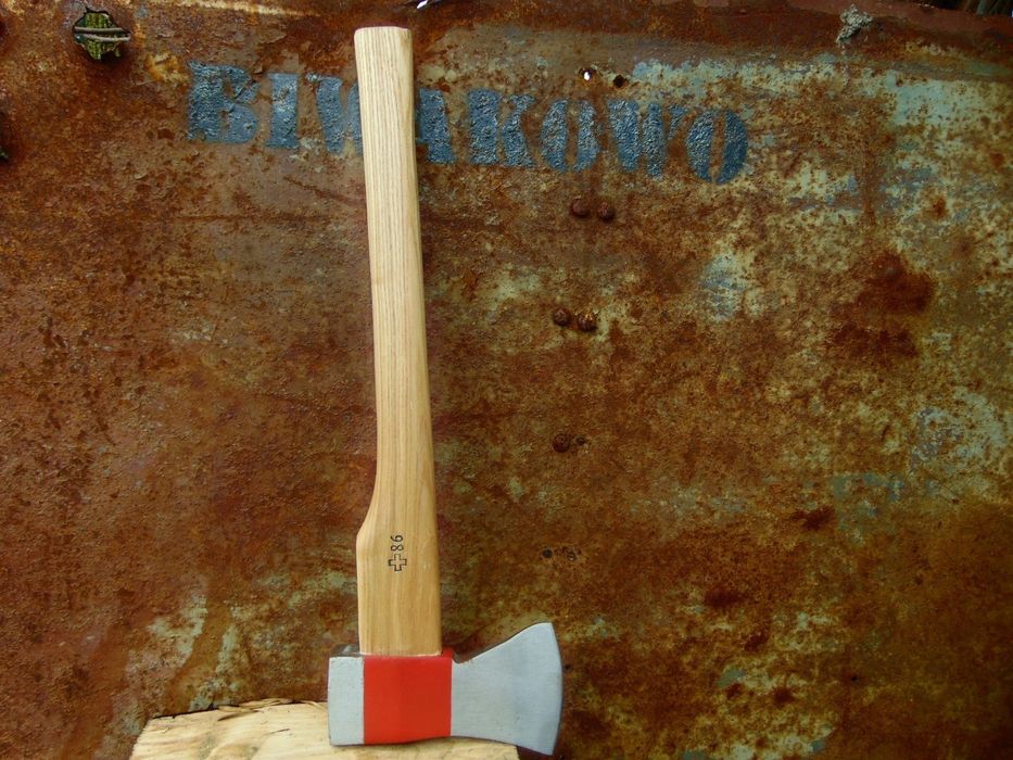 siekiera solidna  stal hartowana