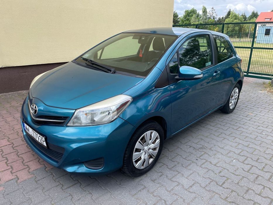 Toyota Yaris 1.3 Benzyna 2011