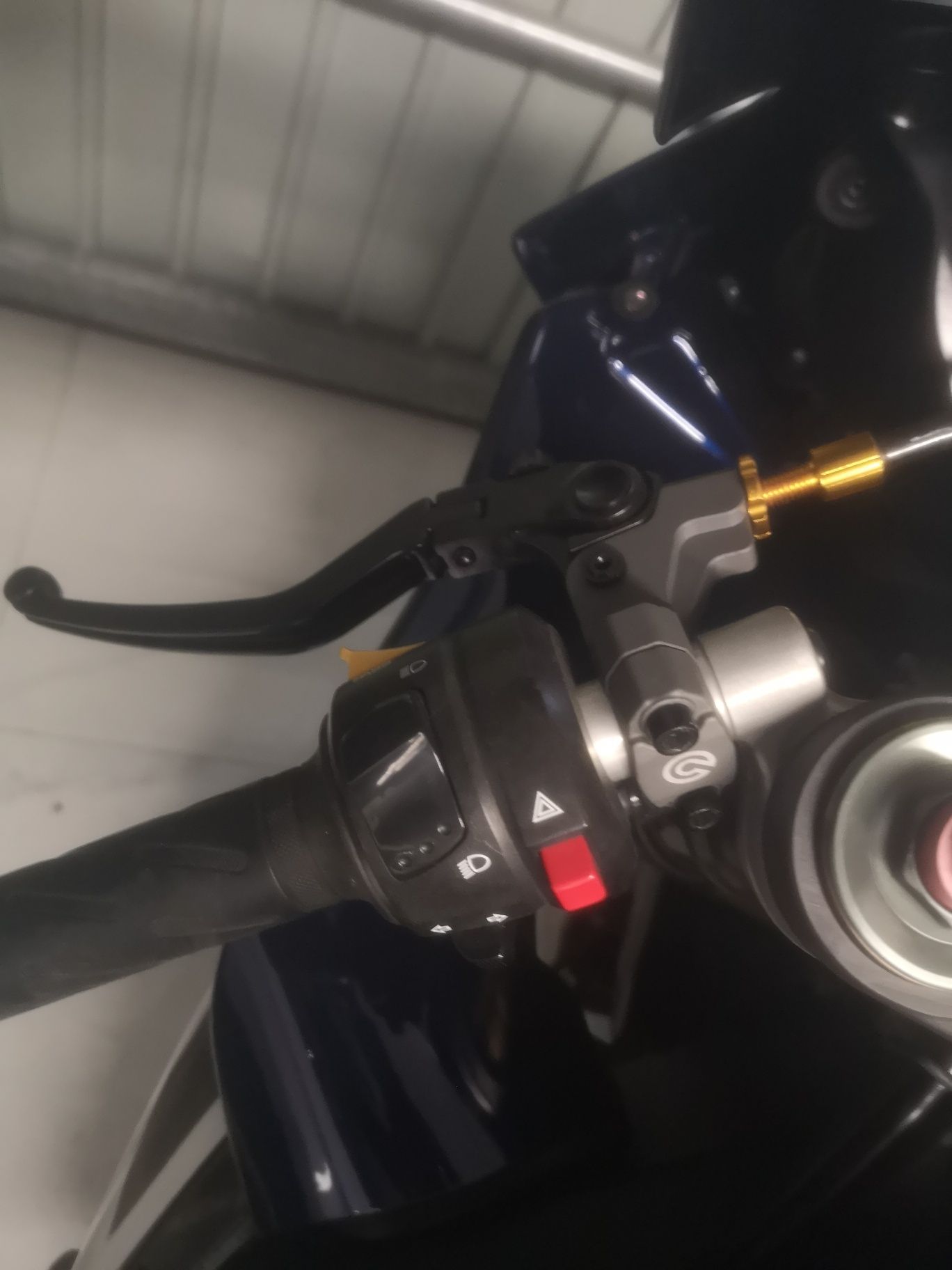 Vendo Suzuki GSXR 1000