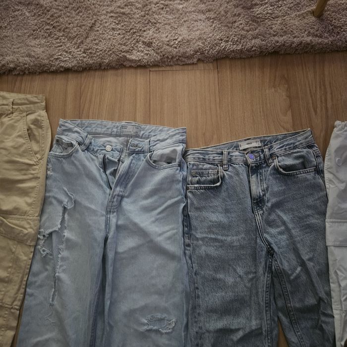 Calças  diversas tam 34