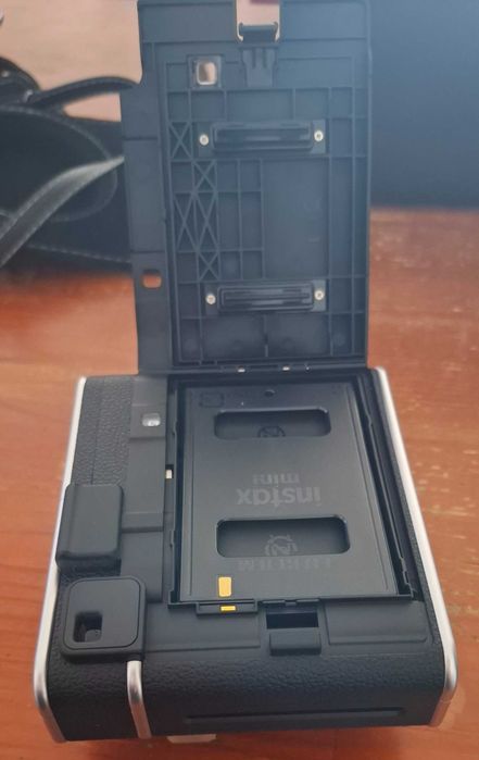 FUJIFILM instax mini 40 - com capa protectora mais pack de filme