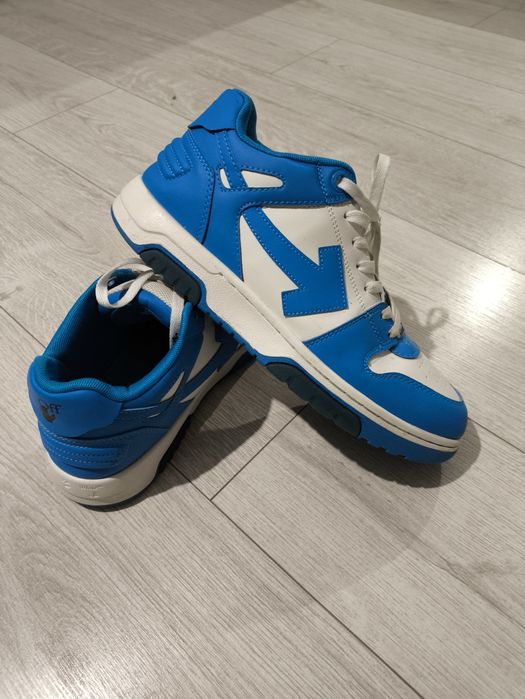 Продам кросівки OFF white