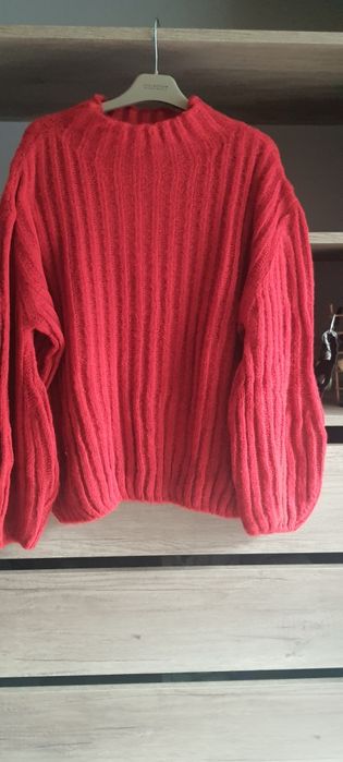 Sweter firmy Minouu