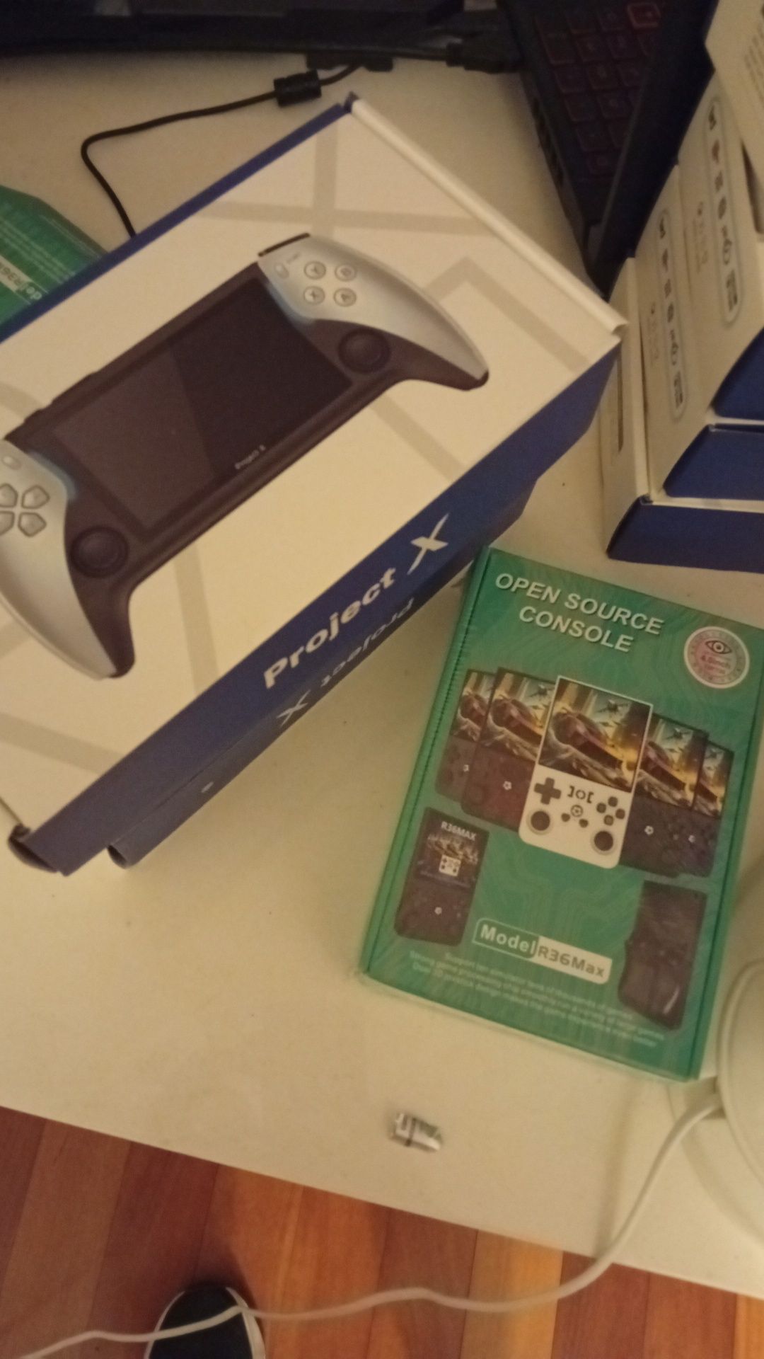 Lote de 10 máquinas de jogo