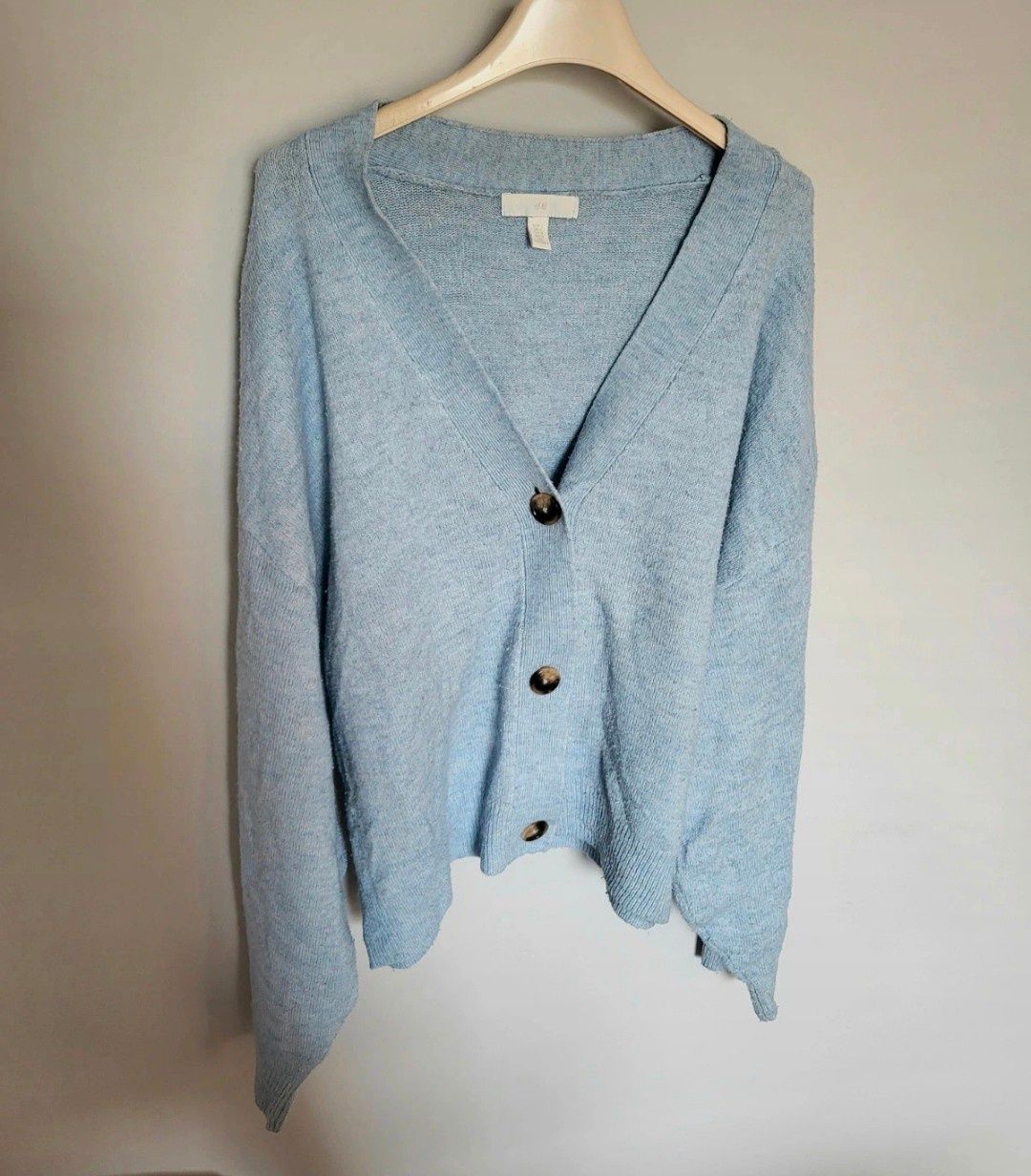 Błękitny rozpinany sweterek baby blue damski H&M rozmiar 40 oversize