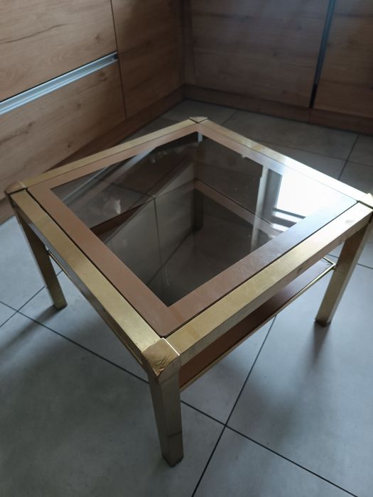 Stolik kawowy szklany złoty