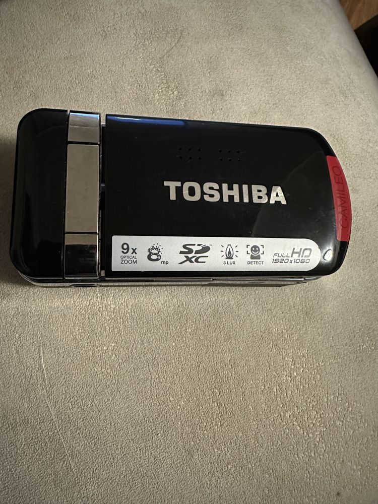 Продам відеокамеру Toshiba Camileo sx900