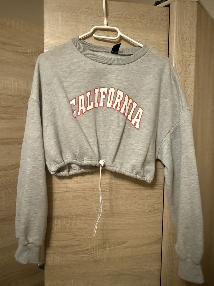 Bluza krótka szara z nadrukiem California