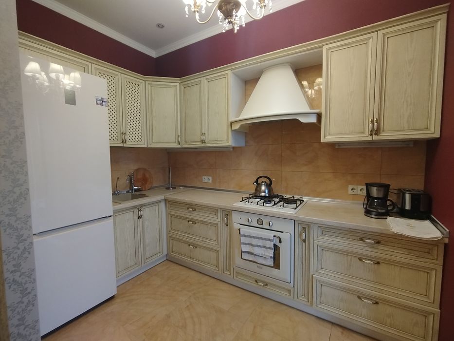 Продаж 2 кім.квартири в Центрі міста.