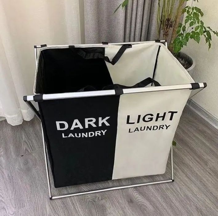 Двосекційний тканинний кошик для білизни