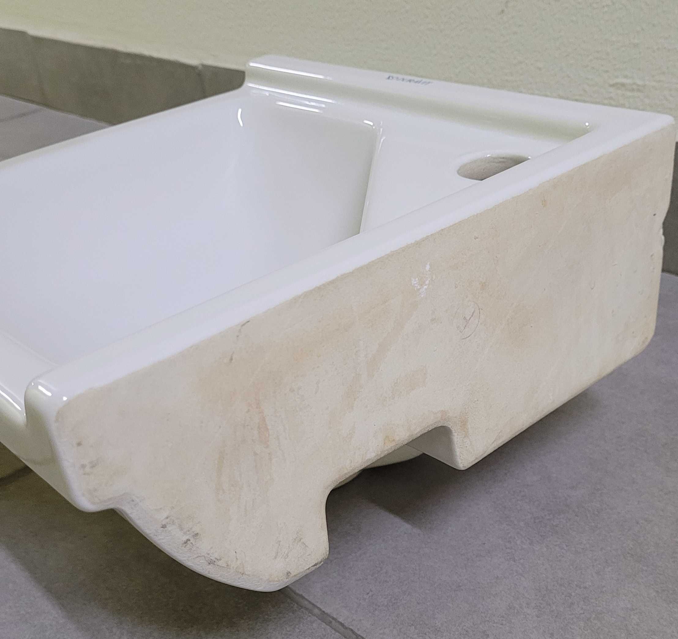 Умывальник угловой, немецкий, Duravit