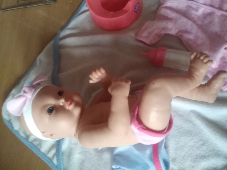 Lalka noworodek z akcesoriami