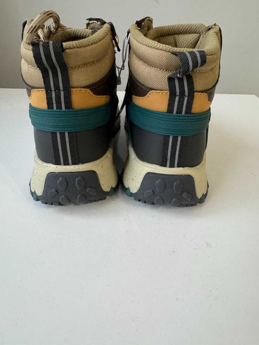 Теплі дитячі підліткові ботинки Zara зара 36 термо ботинки сапоги
