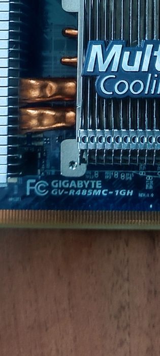 Відеокарта GIGABYTE Radeon HD 4850 1GB Multi-Core Cooling