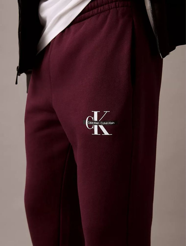 Худі  Calvin Klein кофта світшот Logo Tape Classic Sweatshirt