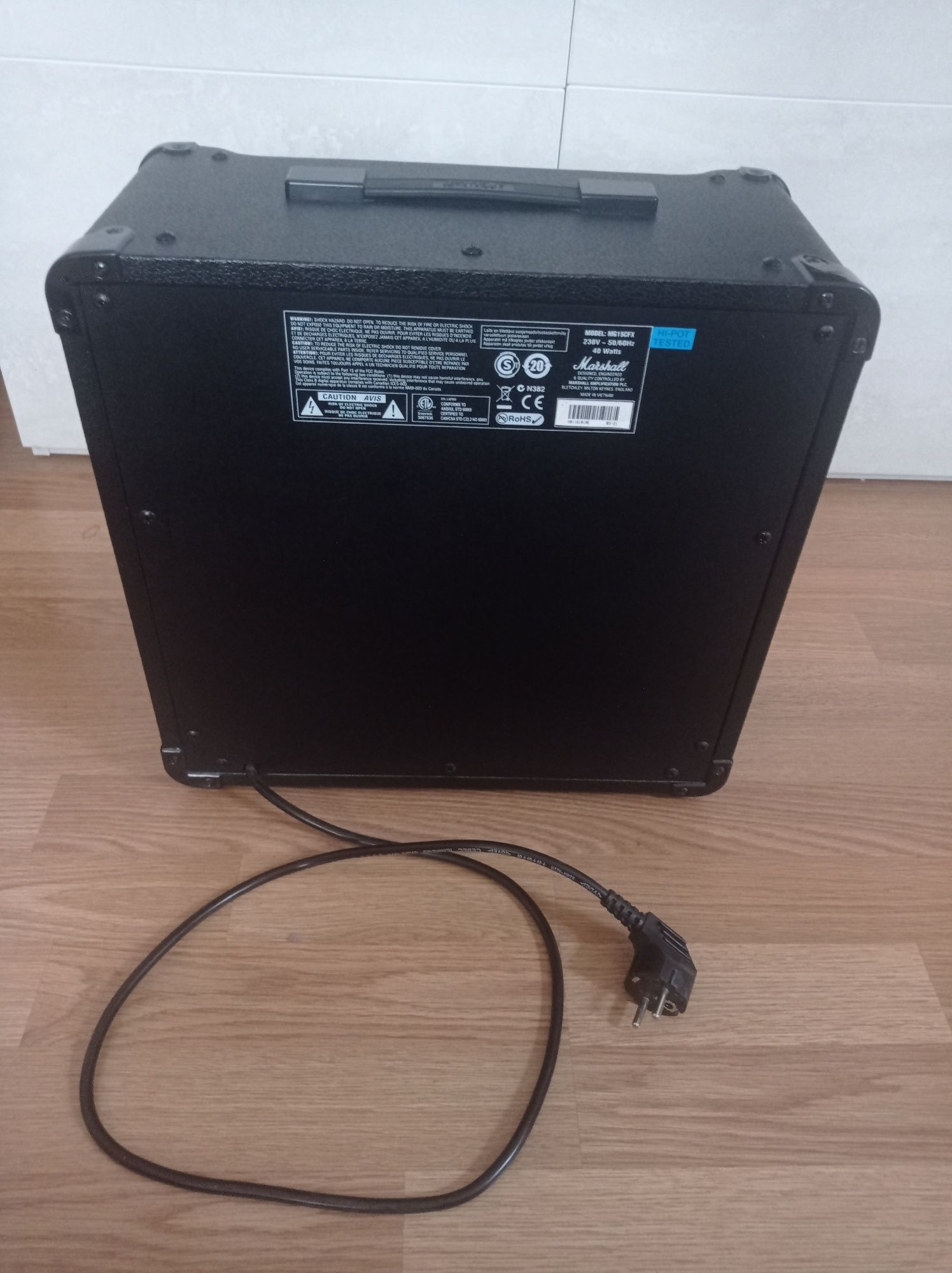 Marshall MG15FX wzmacniacz gitarowy