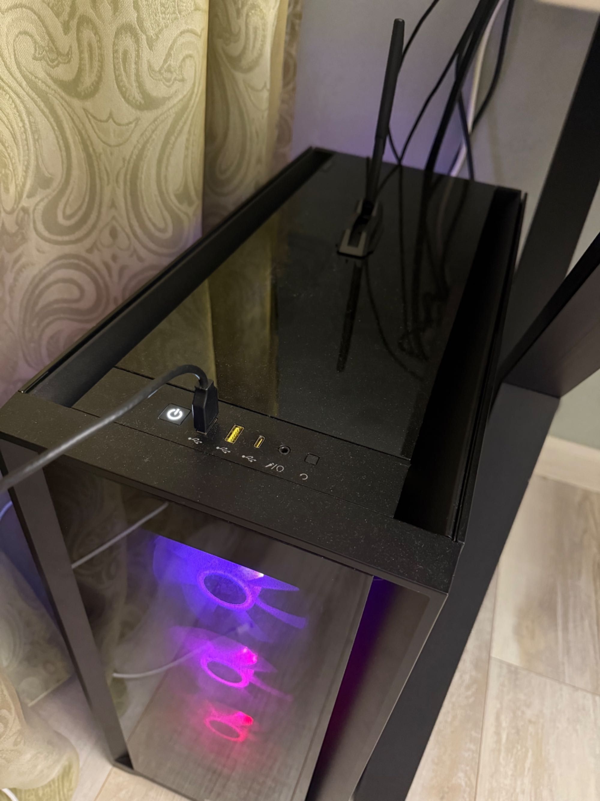 ПК премиум-класса i7-13700K, 4070 Ti, 32GB DDR5, SSD Samsung 990 PRO