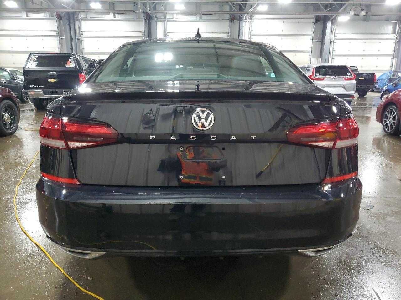 2020 volkswagen passat R-LINE