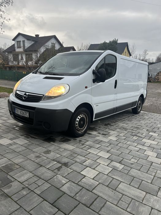 Opel Vivaro trafic hak L2H1