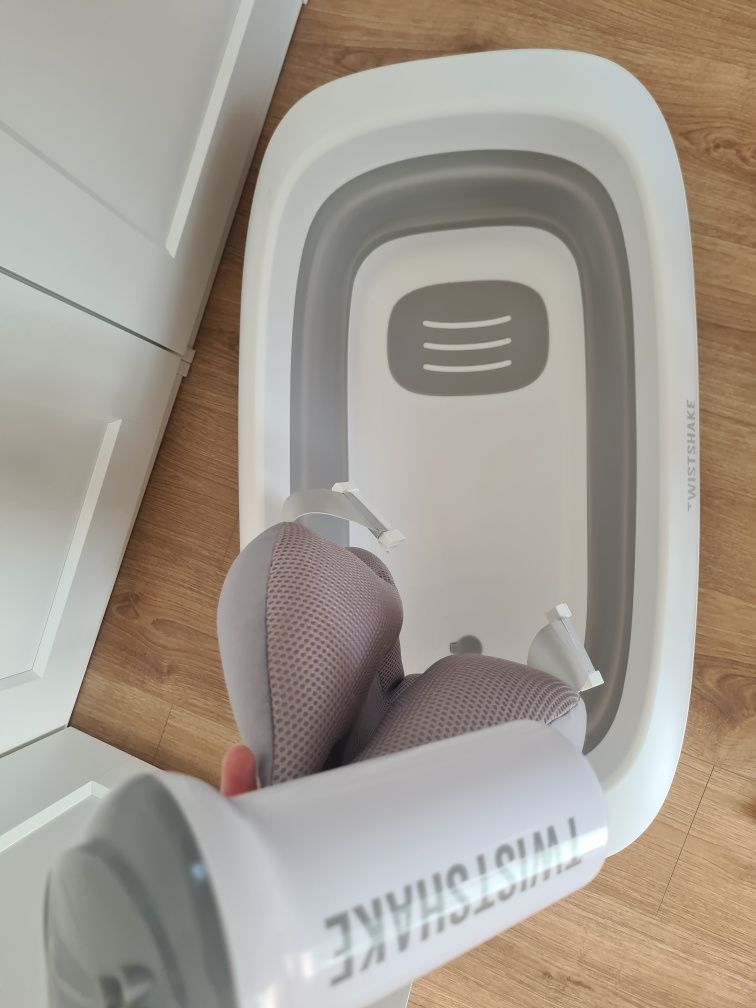 Wanienka Twistshake