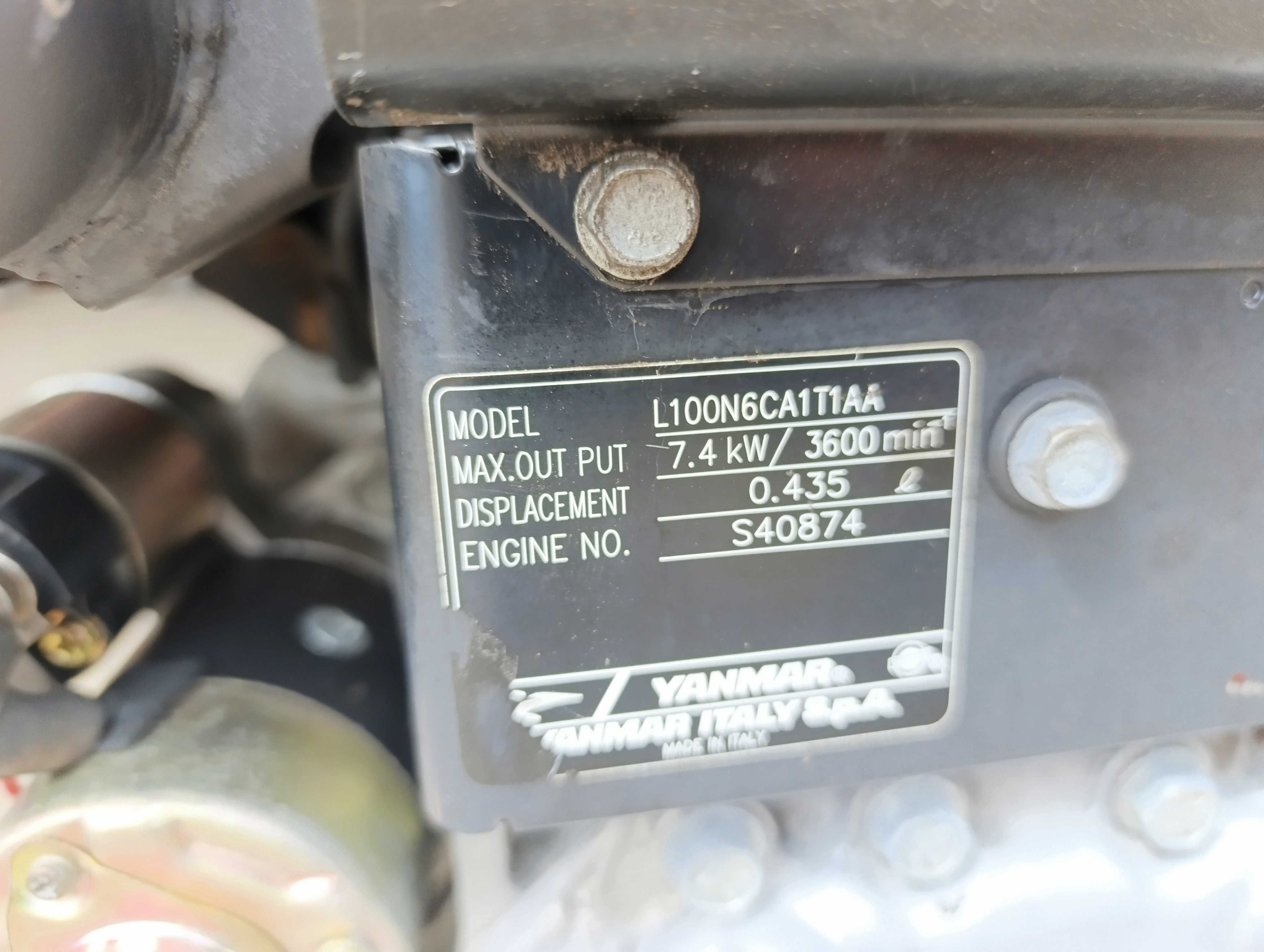 Silnik spalinowy Yanmar L100N6  diesel poziomy wał rozruch elektryczny