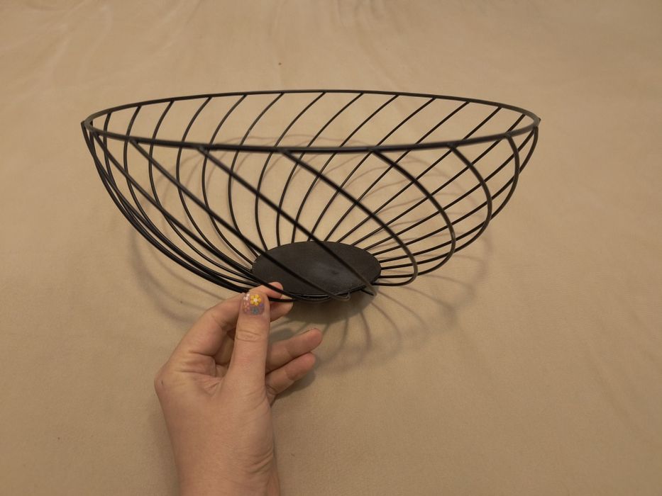 Czarny okrągły kosz/misa/pojemnik na owoce/warzywa średnica ok. 27,5cm