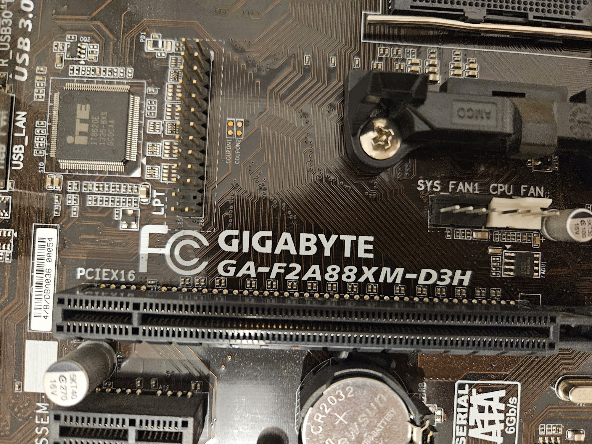 Płyta główna Gigabyte GA-F2A88XM-D3H AMD FM2b DDR3 2x PCI EXPRESS HDMI