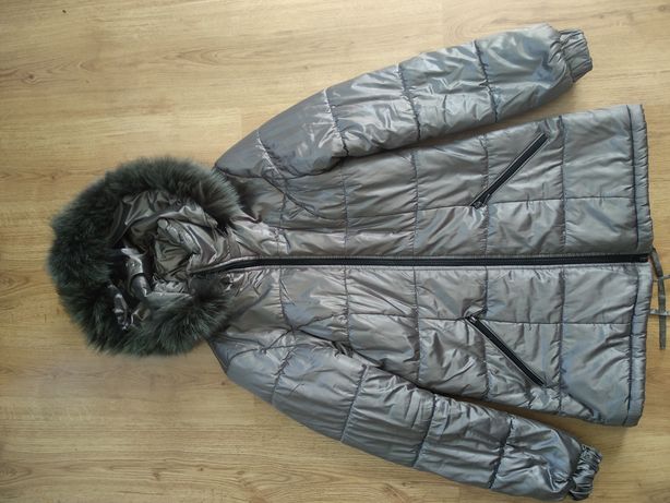 Зимова куртка 44 розмір