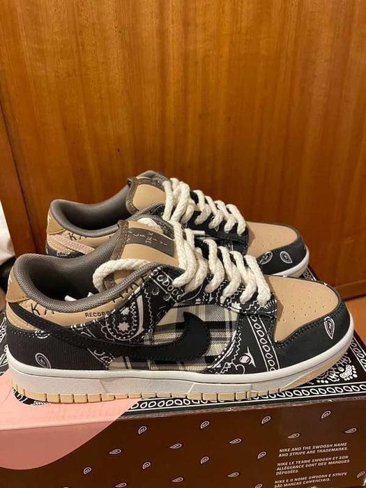 Buty meskie Mokasyny Nike_SB_Dunk_Low_Travis_Scott R.39