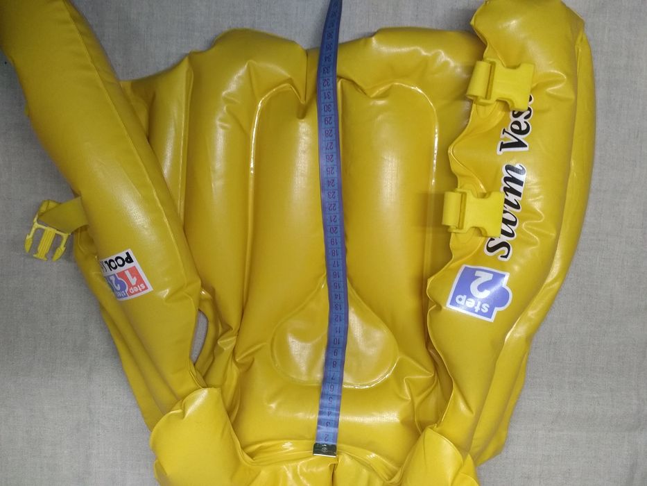 Надувний жилет дитячий Swim Vest "step 2"