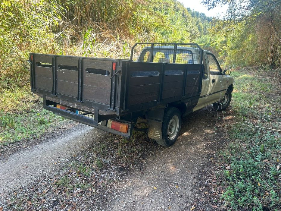 Toyota hilux 2.4d king cab