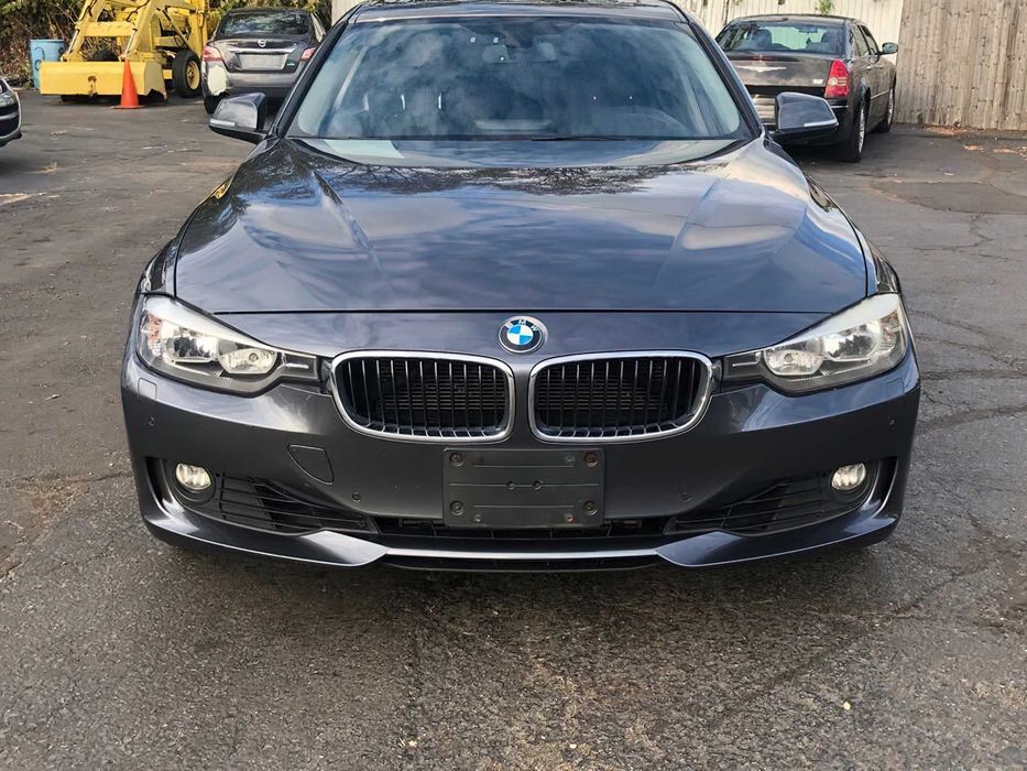 BMW 3 Series 328 xDrive      2014