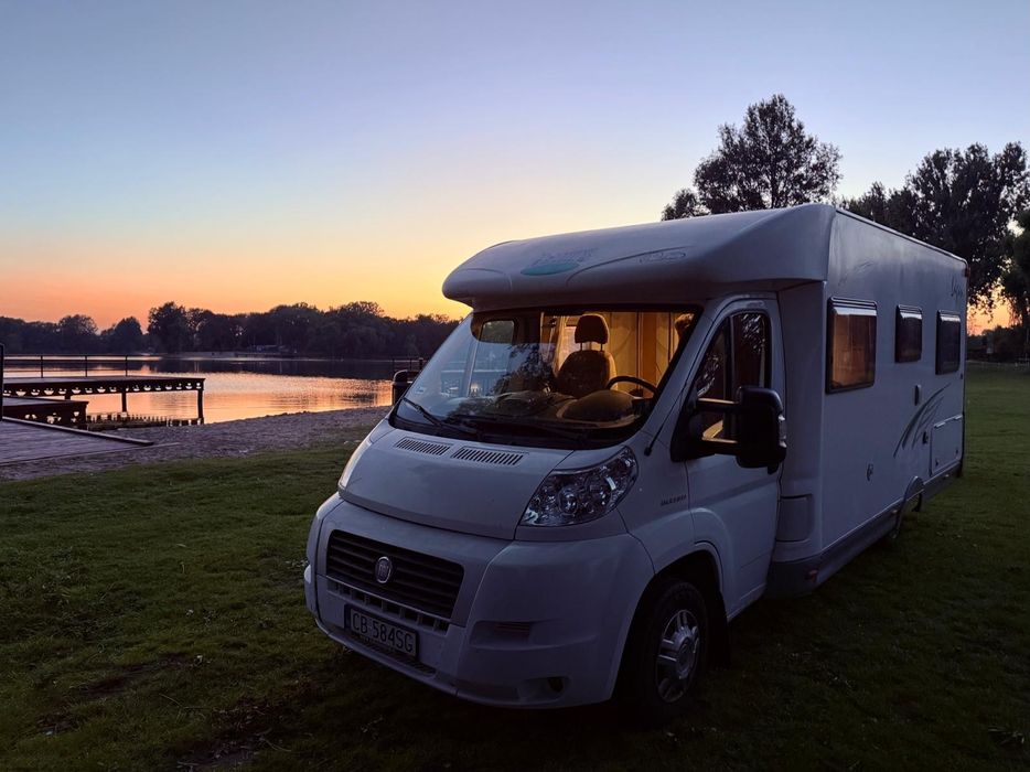 Kamper Fiat Ducato Półintegra