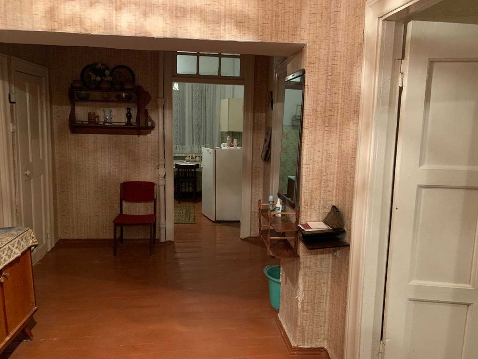 Продаж 3к квартира Раково