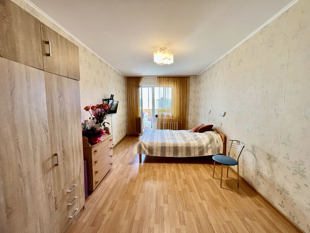 Продаж 3х кімнатної квартири,Урлівська 34,Осокорки,Позняки, генератор