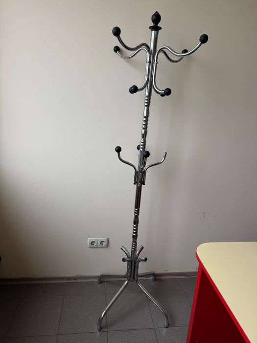 Вешалка для одежды напольная хром