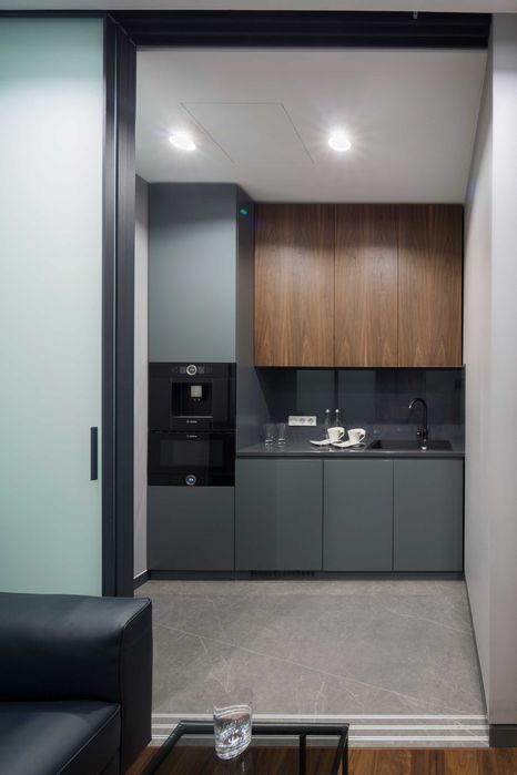 БЕЗ КОМІСІЇ. Офіс на Антоновича 23.