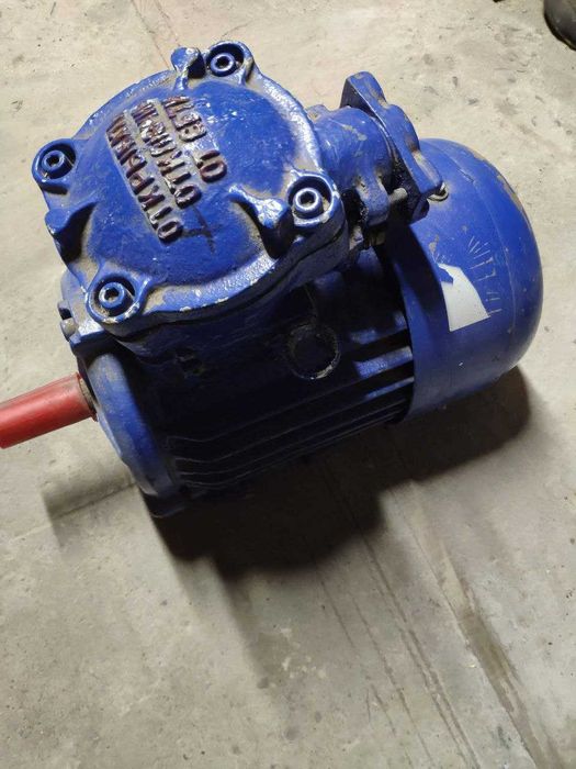 Електродвигатель асинхроний взрывозащищенний 3-х фазний