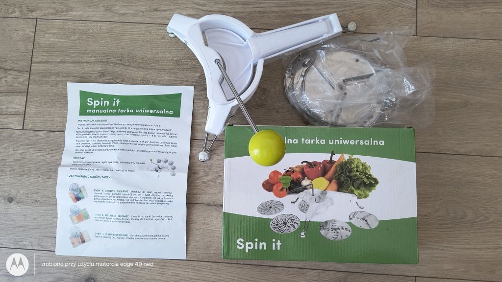Manualna tarka uniwersalna