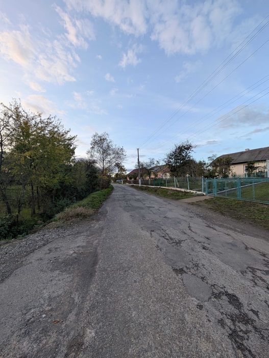 38 сотих в Угринові під маєток або бізнес! 6 км до Франківська! _RR